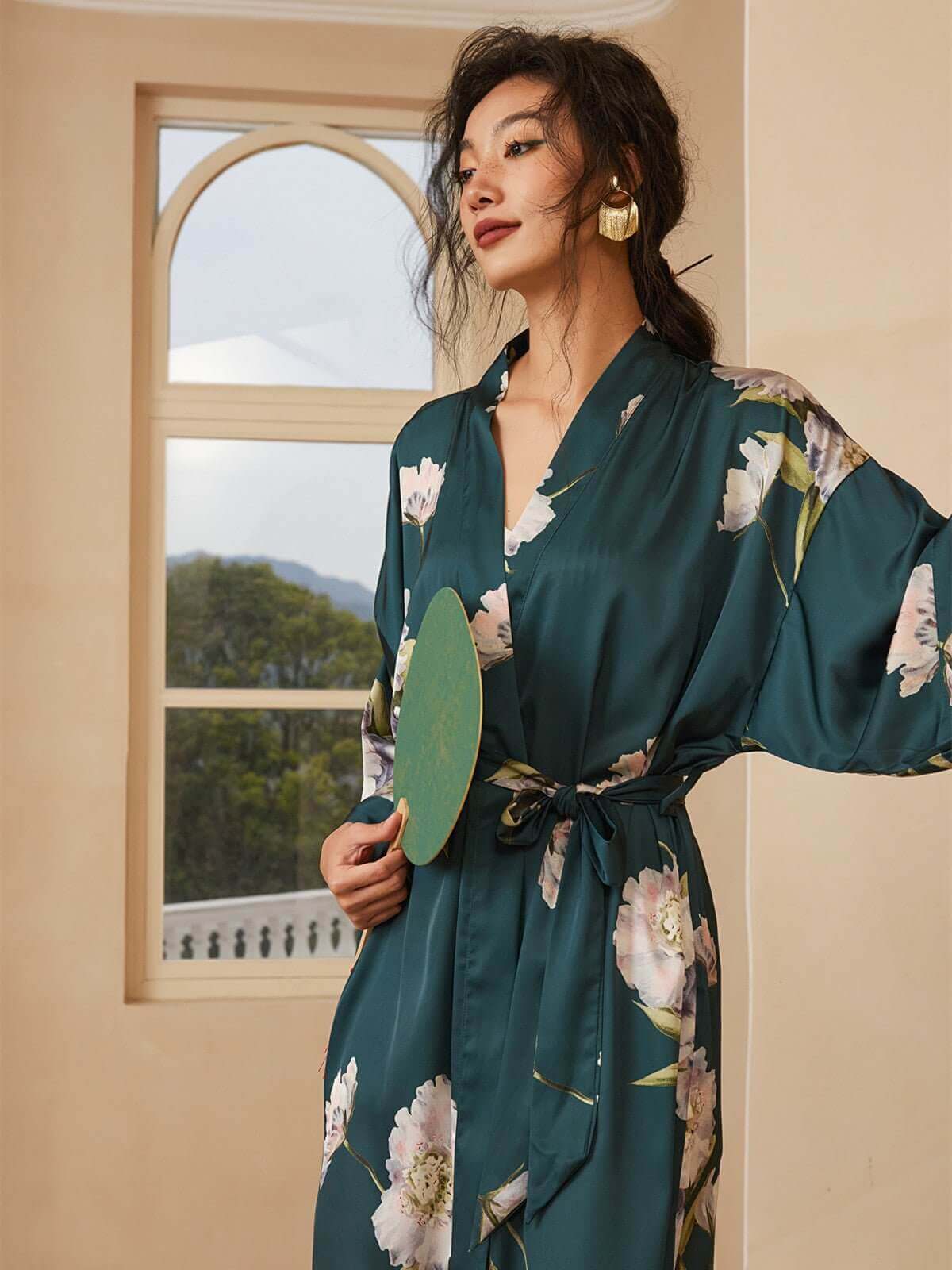Ulivary Blooming Anemone Kimono Robe