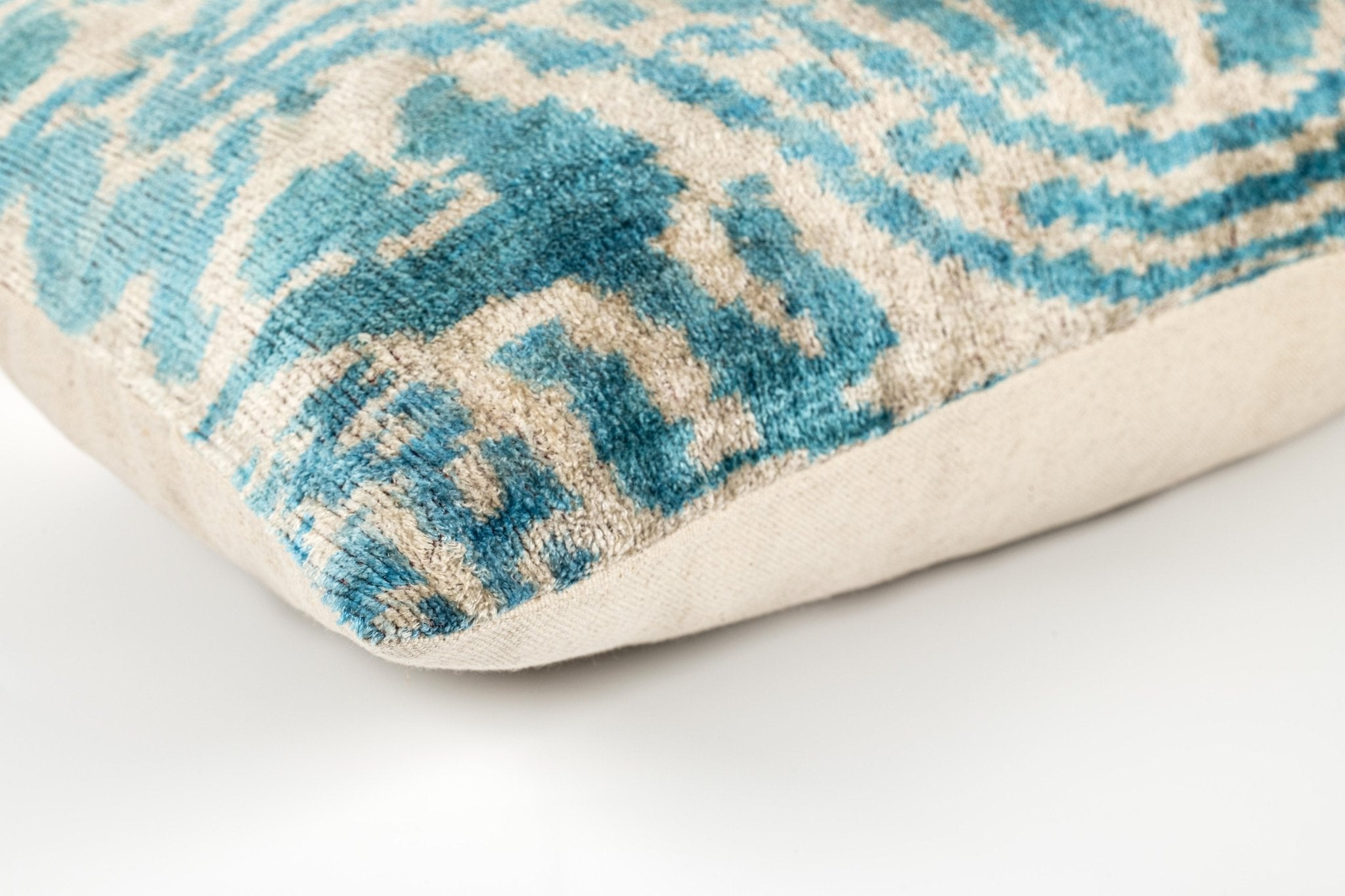 Canvello Organic Handmade Silk Velvet Pillow: 16x24 Inches With Premium Down Feather Insert - Luxury Green Geometric Floral Pattern