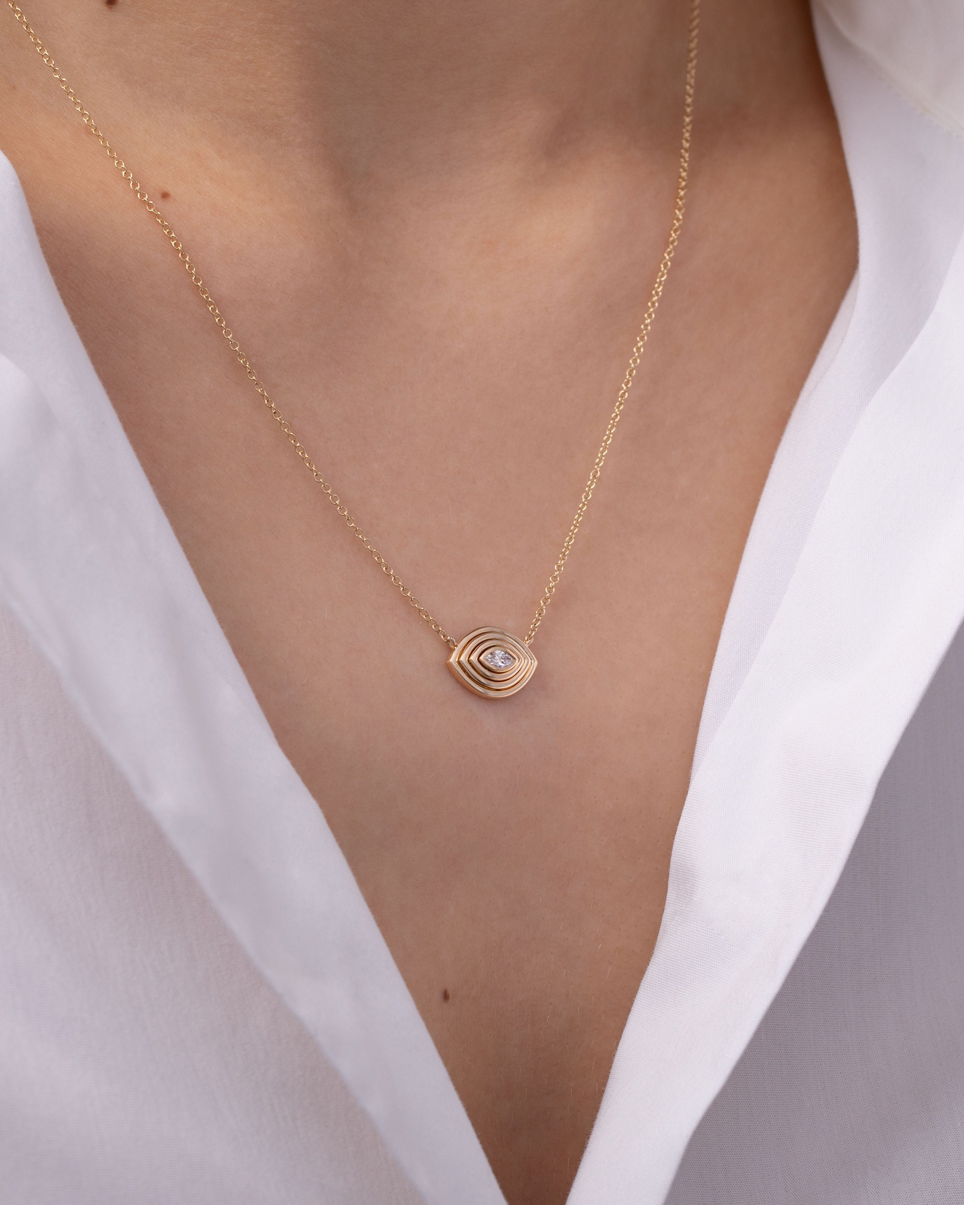 Zoe Lev 14K Gold Diamond Ribbed Evil Eye Necklace