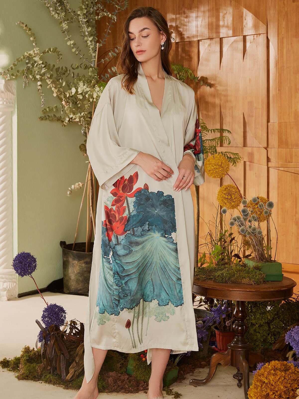 Ulivary Oriental Lotus Kimono Robe