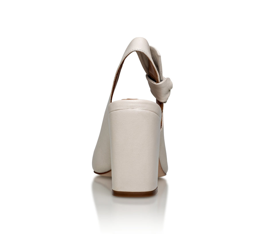 Joan Oloff Daphne Off White Luxury Kid Nappa