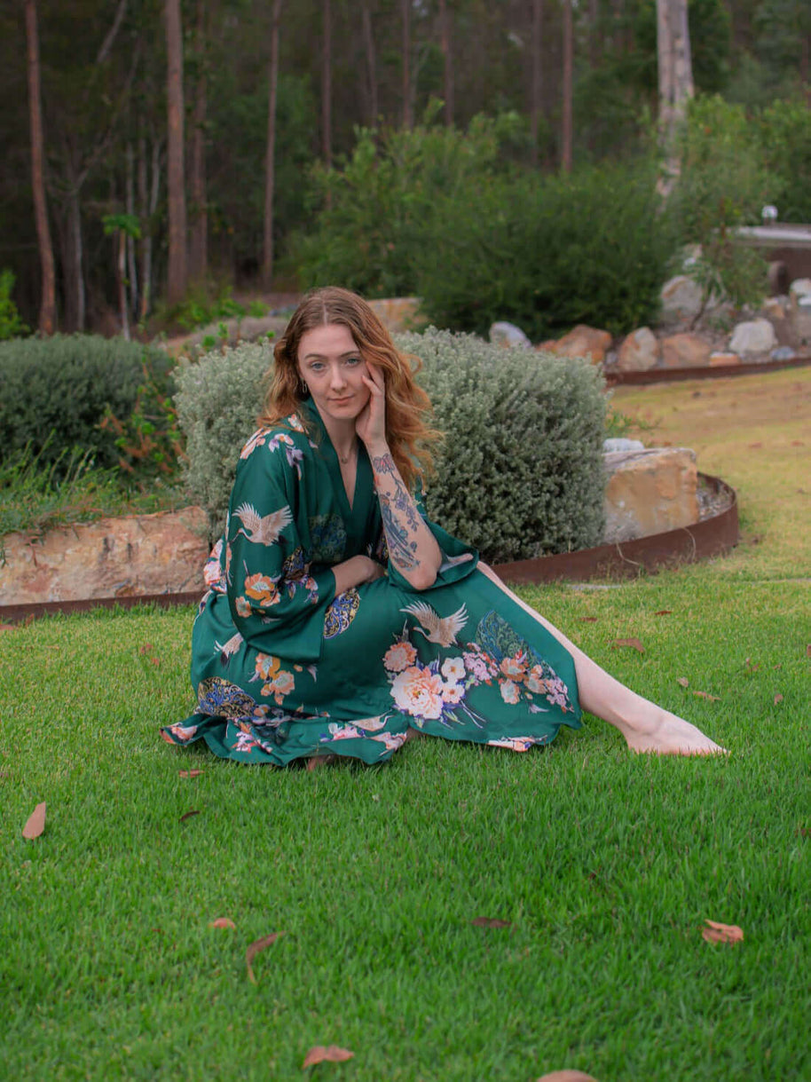 Ulivary Garden Crane Green Kimono Robe