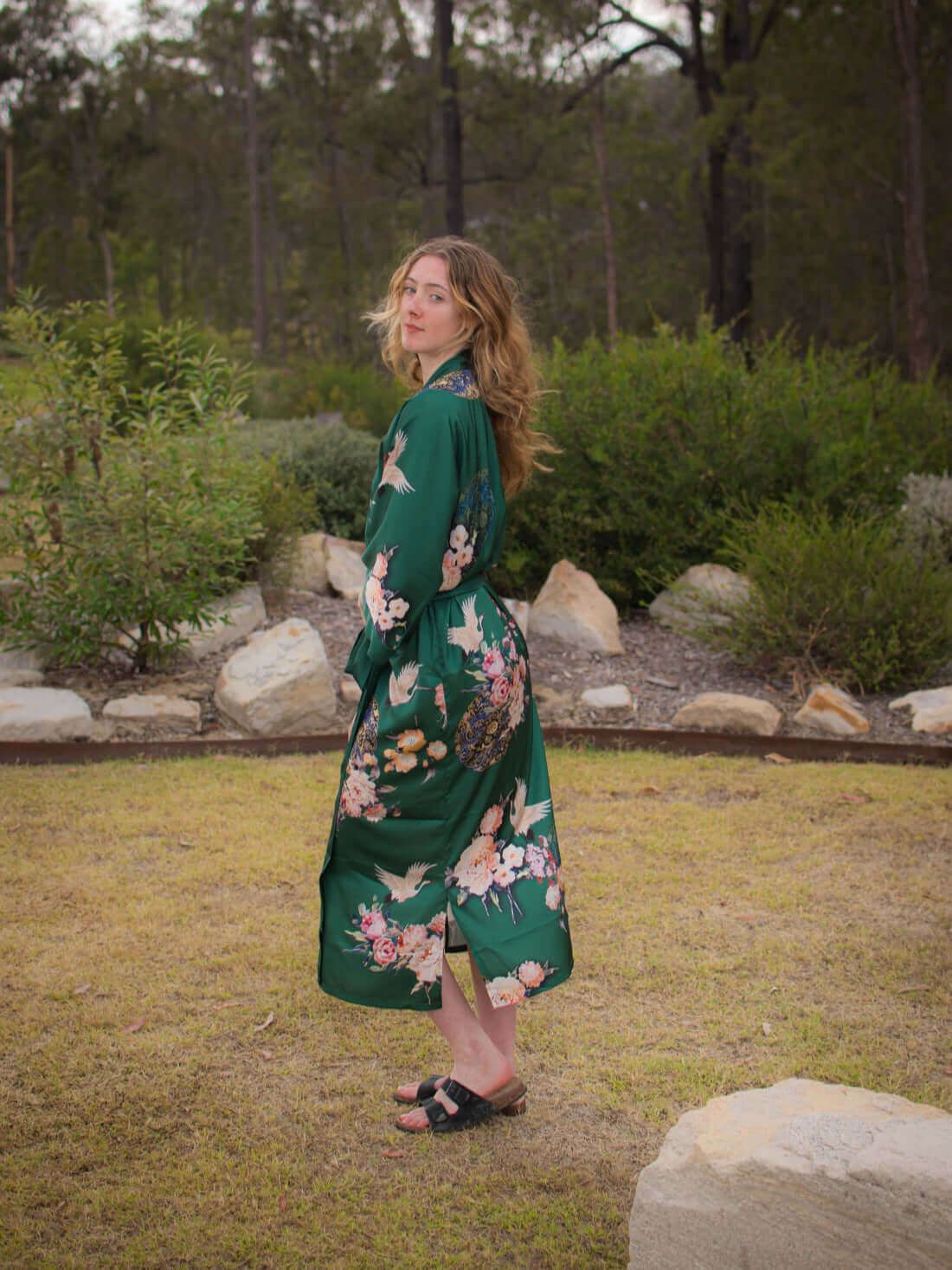 Ulivary Garden Crane Green Kimono Robe