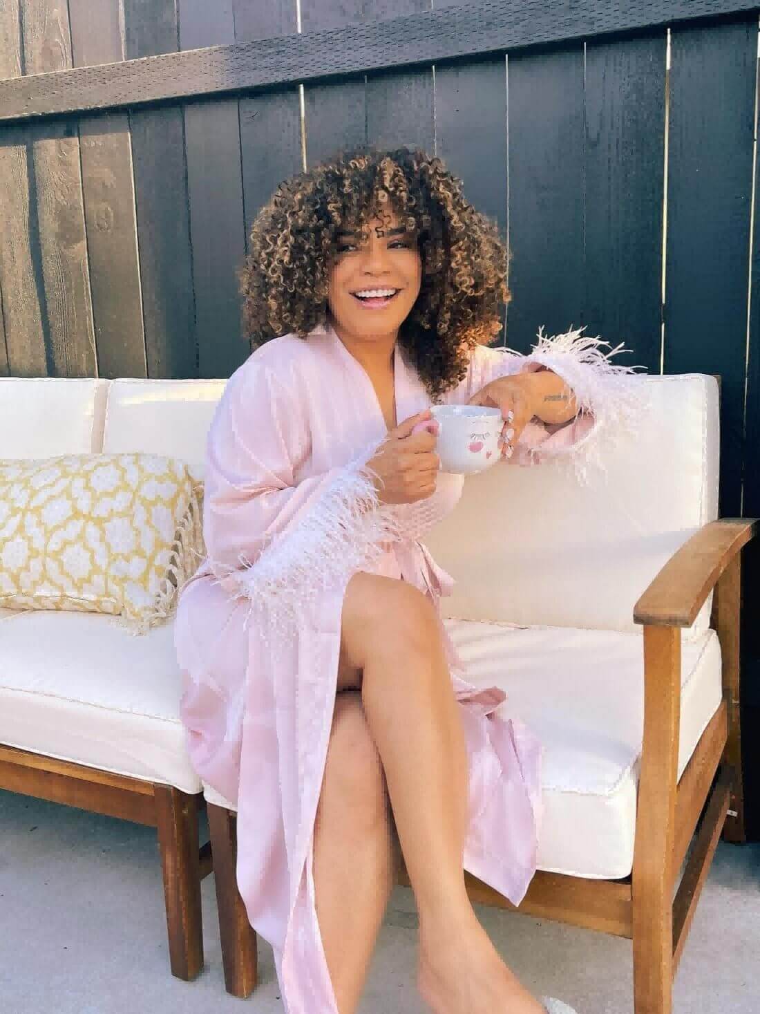 Ulivary Pink Feather Bridal Robe