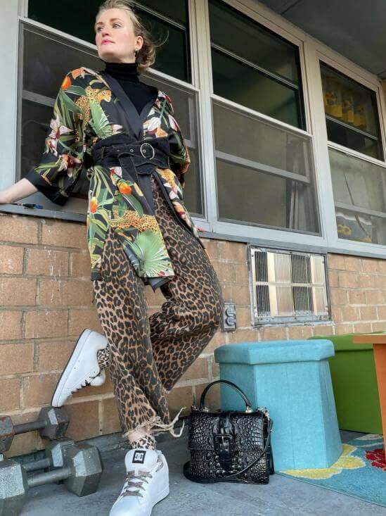 Ulivary Short Kimono Robe Black Leopard
