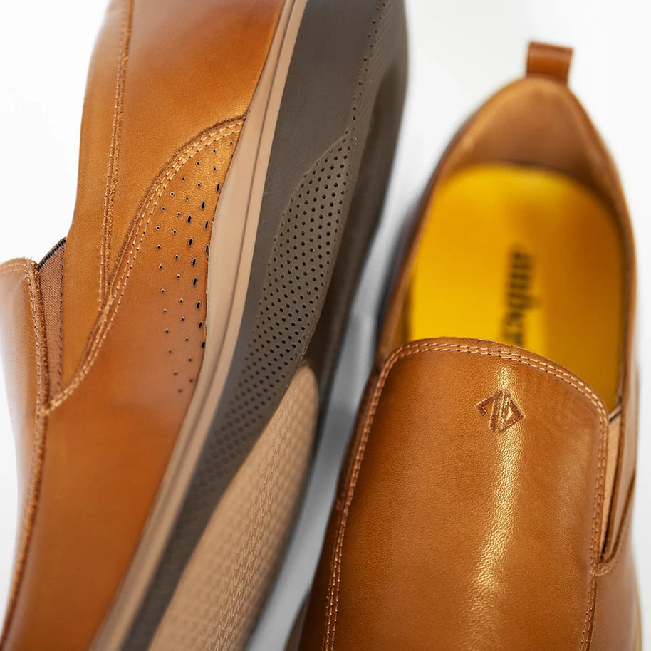 Amberjack The Slip-On (Honey)