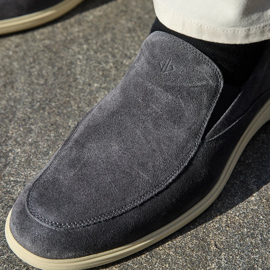 Amberjack The Slip-On (Carbon)