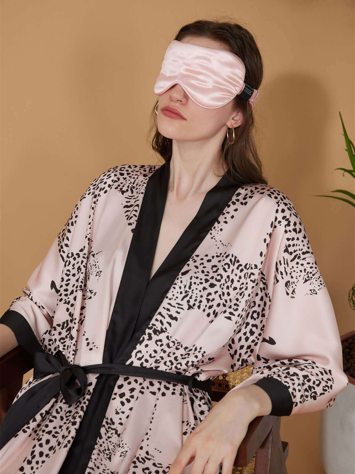 Ulivary Pink Leopard Kimono Robe