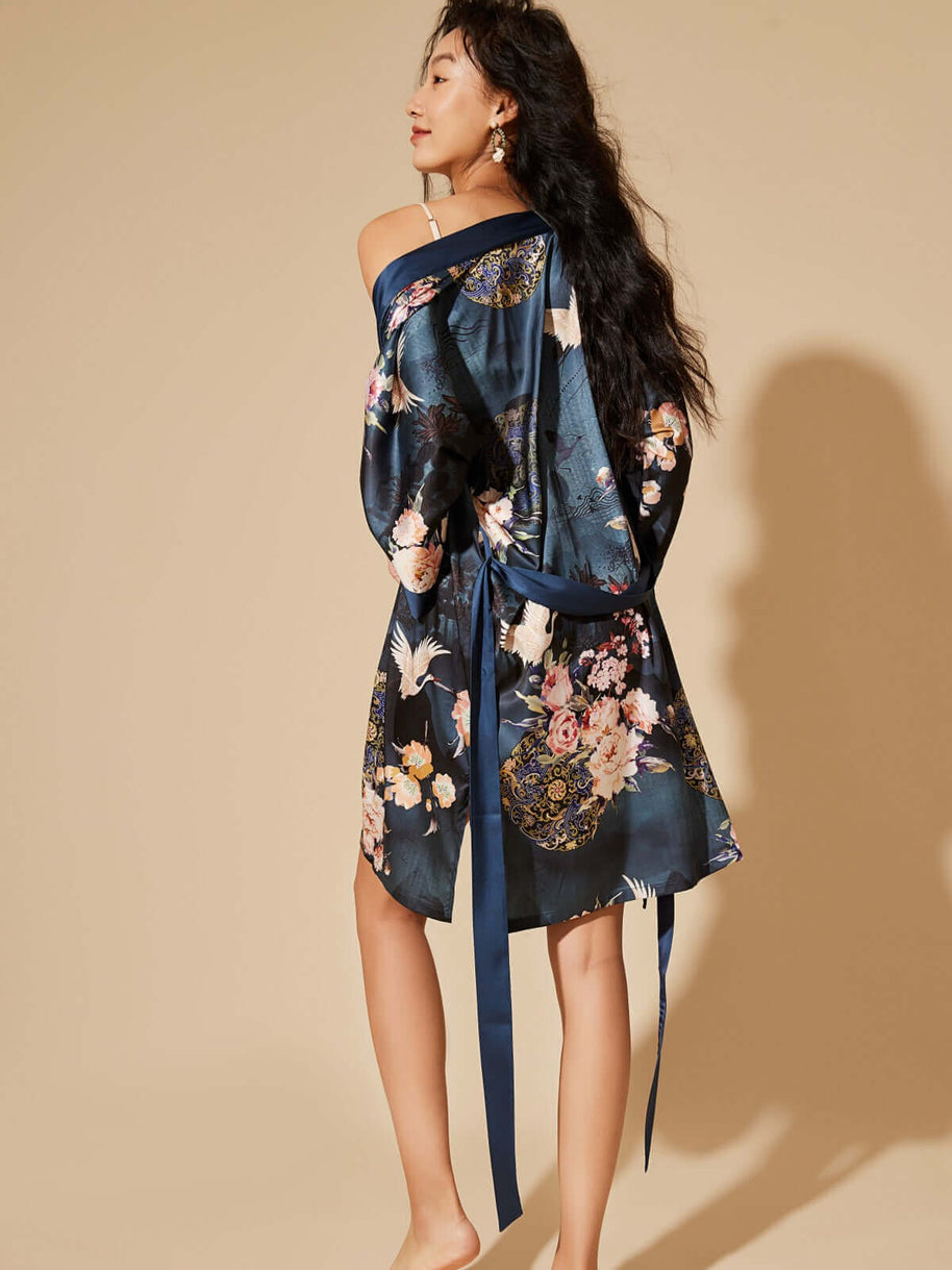 Ulivary Short Kimono Robe Crane
