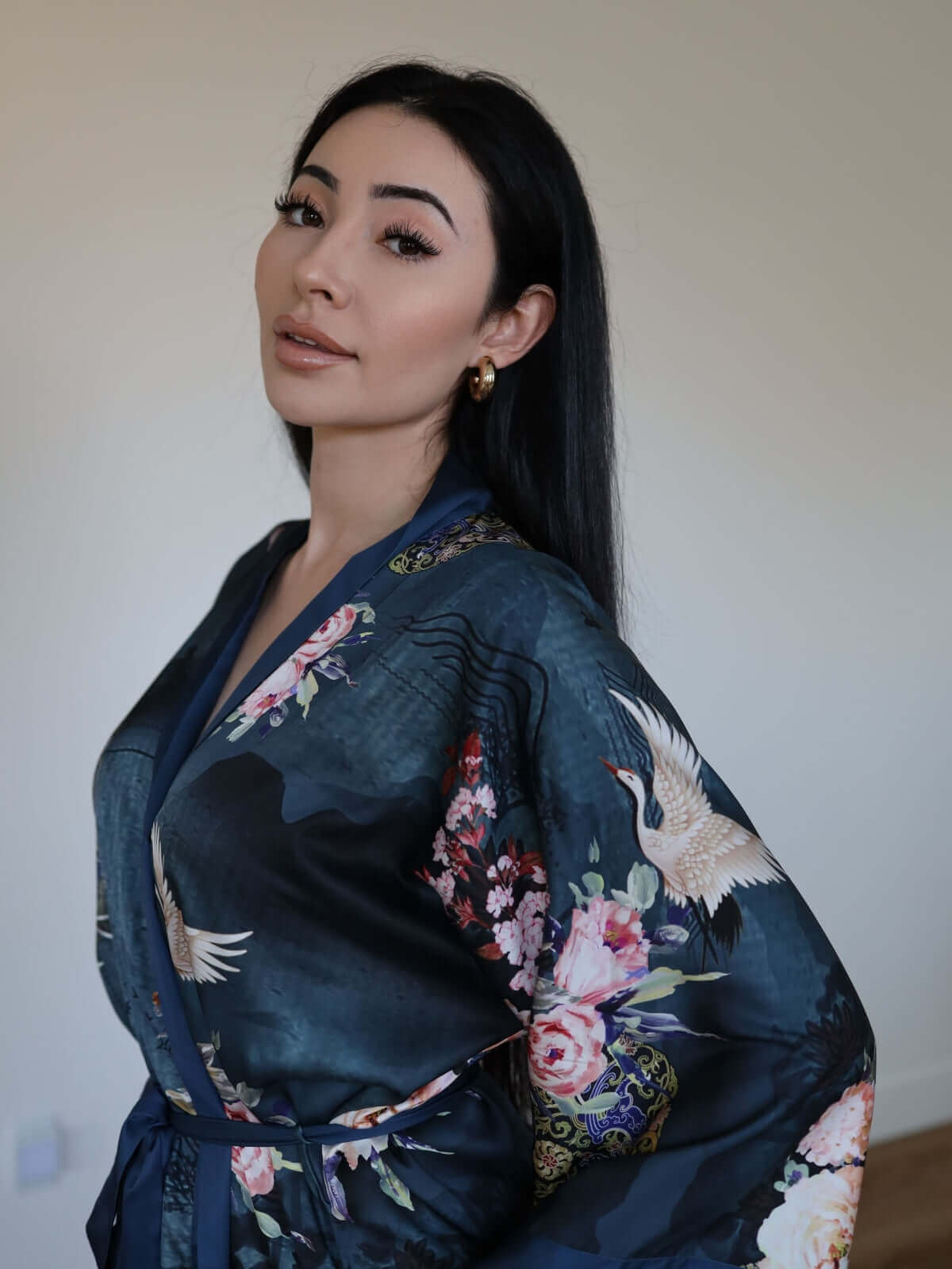 Ulivary Short Kimono Robe Crane