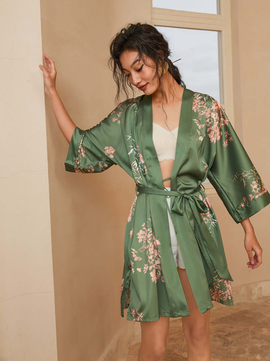 Ulivary Short Kimono Robe Olive