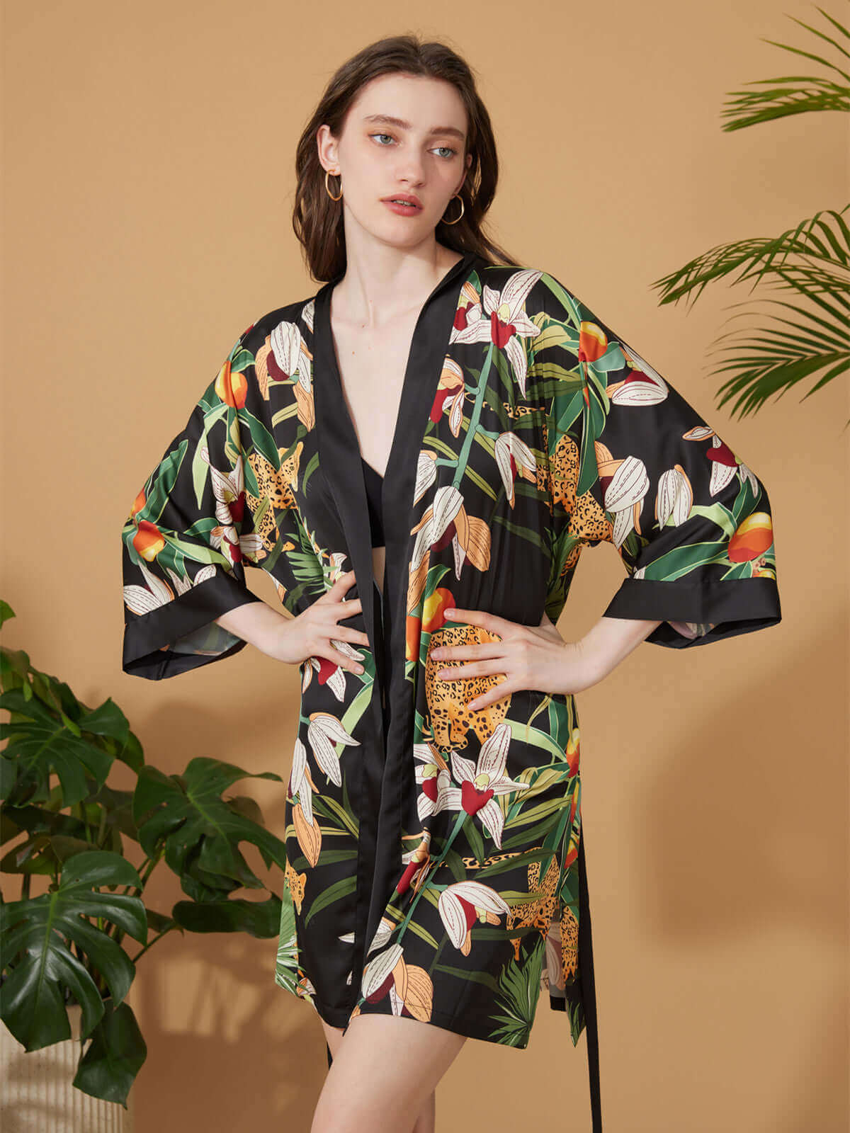 Ulivary Short Kimono Robe Black Leopard