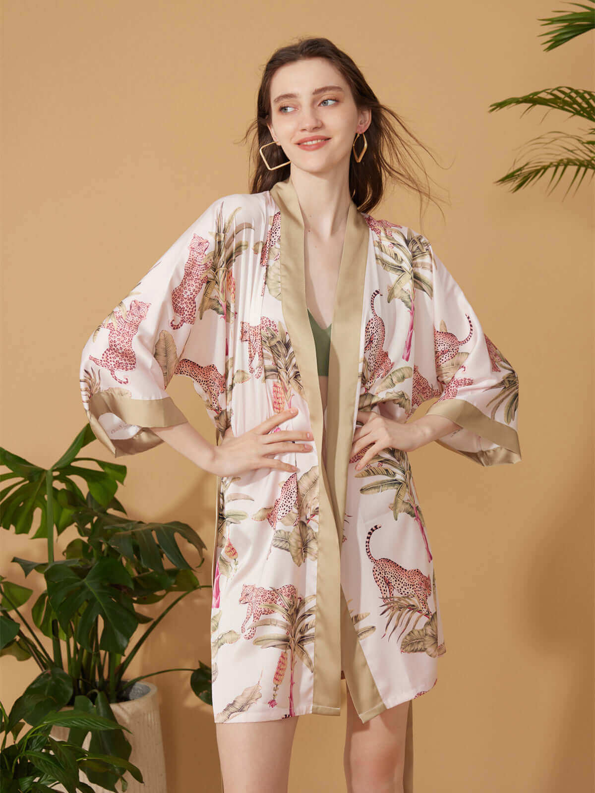 Ulivary Short Kimono Robe Olive Leopard