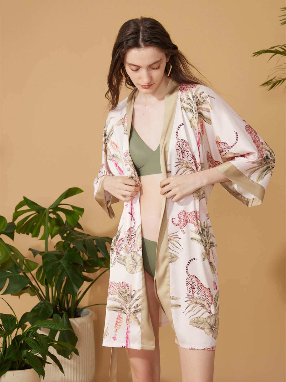 Ulivary Short Kimono Robe Olive Leopard