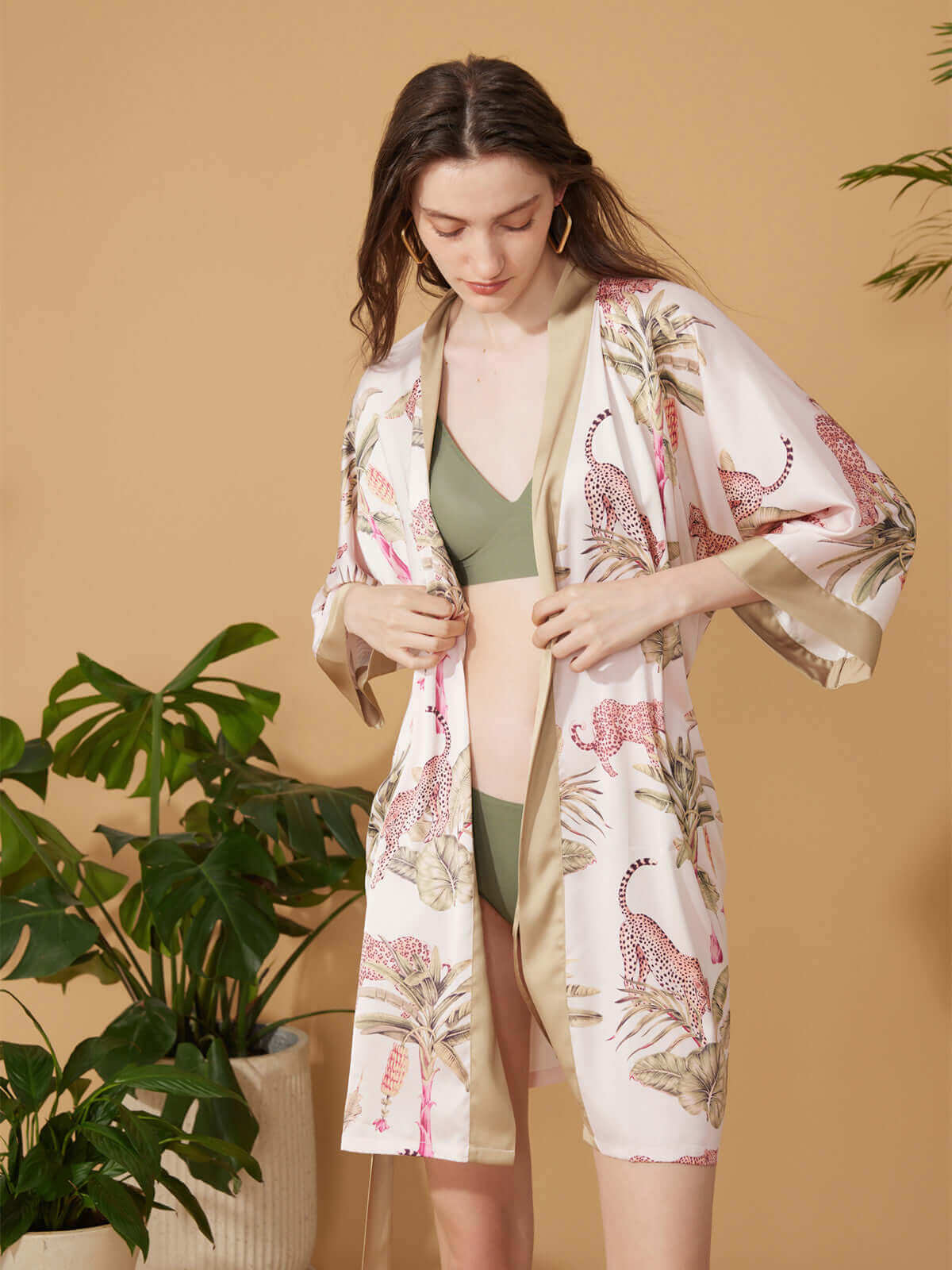 Ulivary Short Kimono Robe Olive Leopard