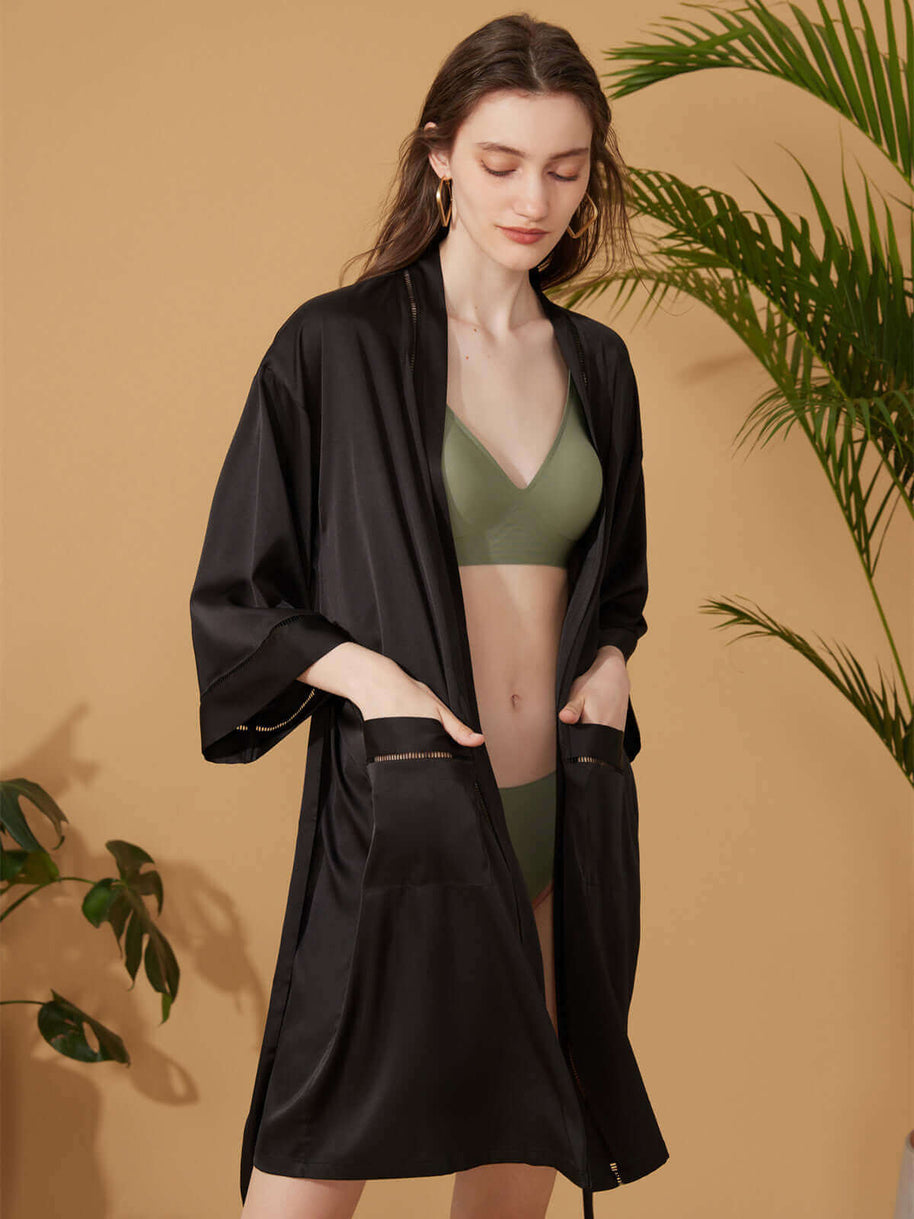 Ulivary Elegant Hollow Out Detail Short Robe With Pockets