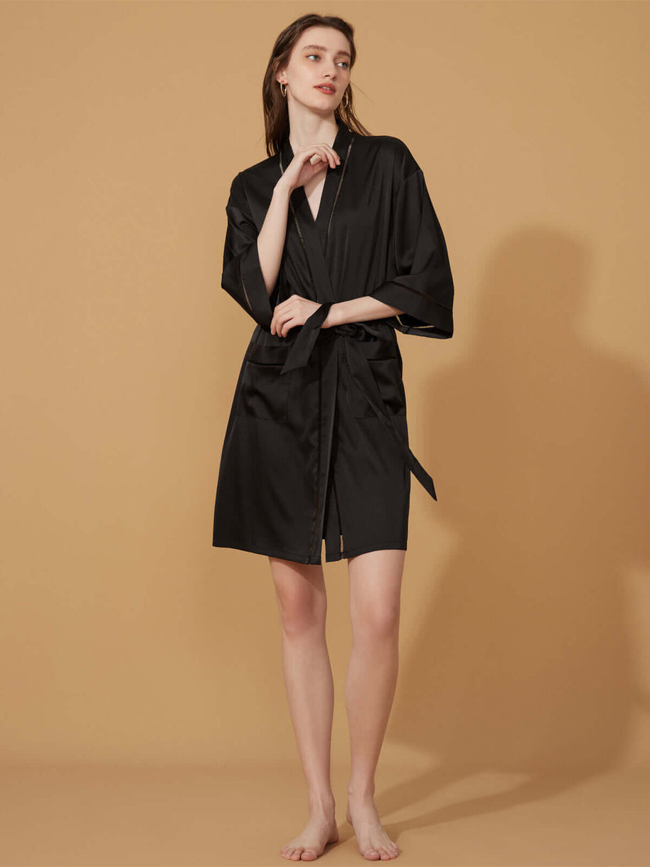 Ulivary Elegant Hollow Out Detail Short Robe With Pockets
