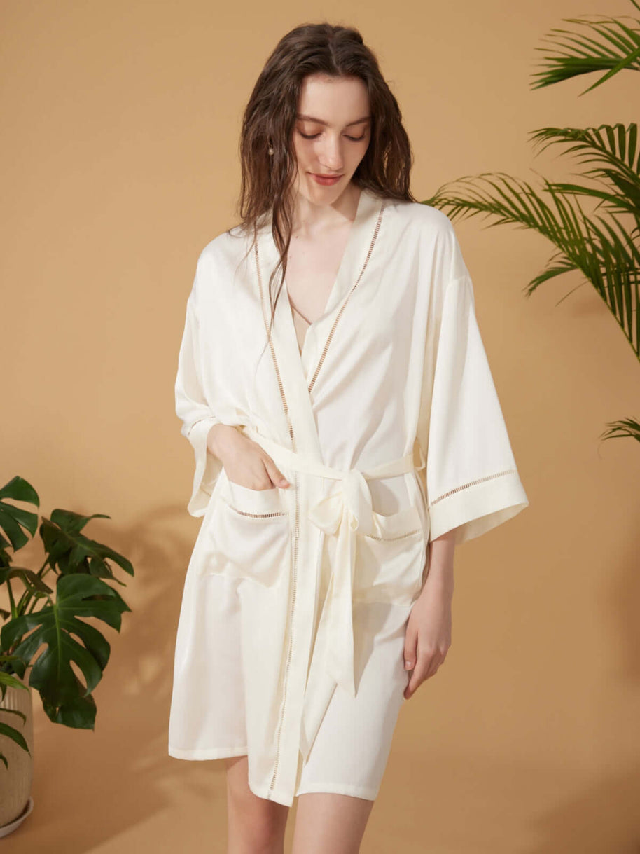 Ulivary Elegant Hollow Out Detail Short Robe With Pockets