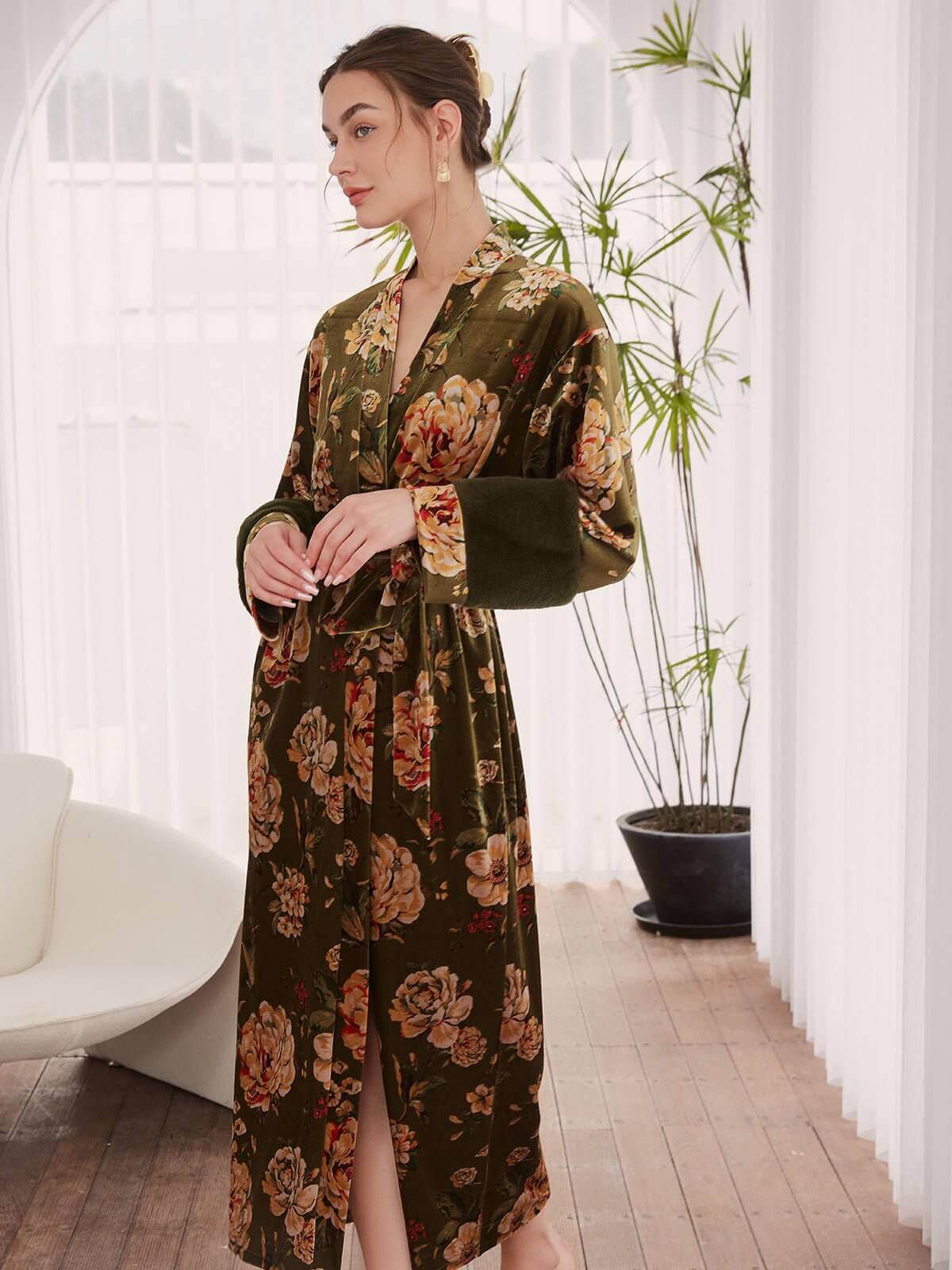 Ulivary Velvet Floral Kimono Robe