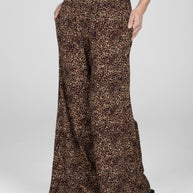KiraGrace PORTOFINO TRAVEL PANT: LEOPARD
