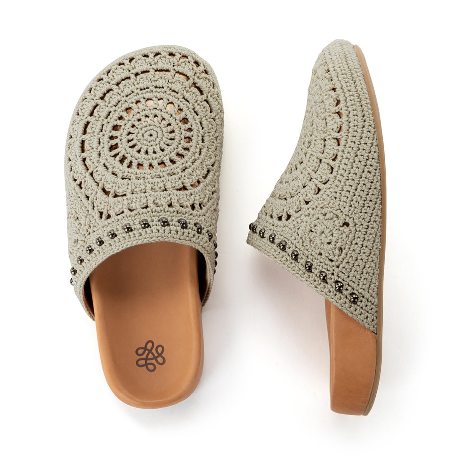 The Sak Bolinas Clog - Hand Crochet - Natural Grey Medallion