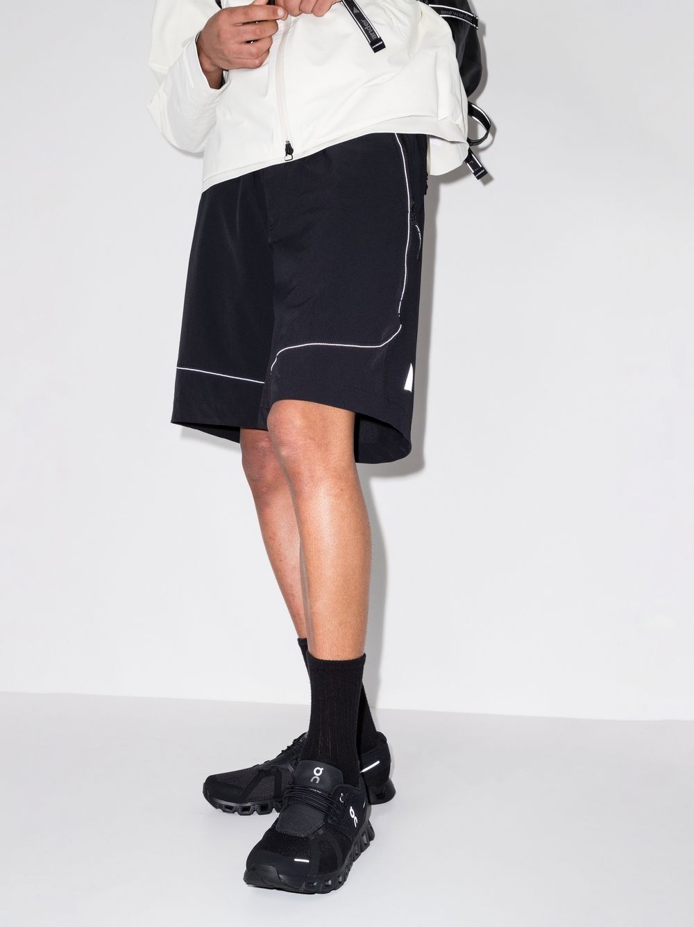 ON RUNNING Cloud 5 Sneakers Black