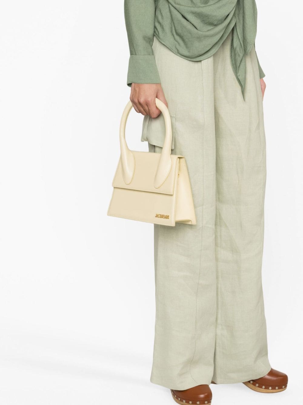 JACQUEMUS Le Grand Chiquito Tote Bag Ivory