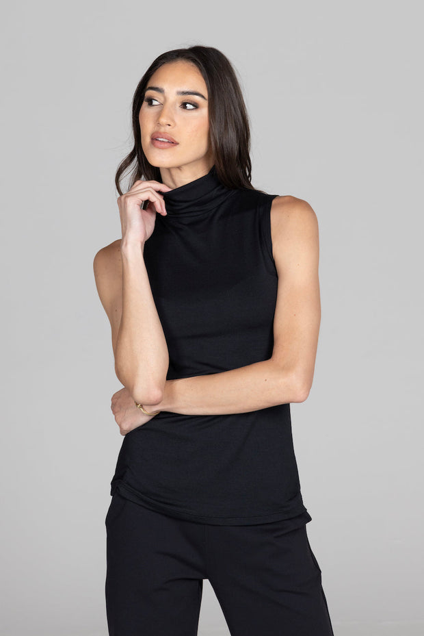 KiraGrace SLEEVELESS TURTLENECK: BLACK