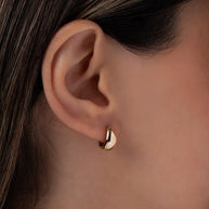 Zoe Lev 14k Gold Thick Dome Huggie Earrings