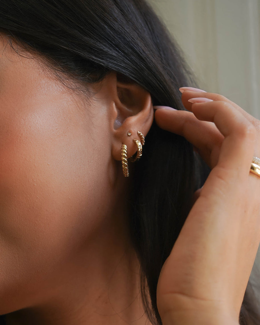 Zoe Lev Diamond Starburst Huggie Earrings