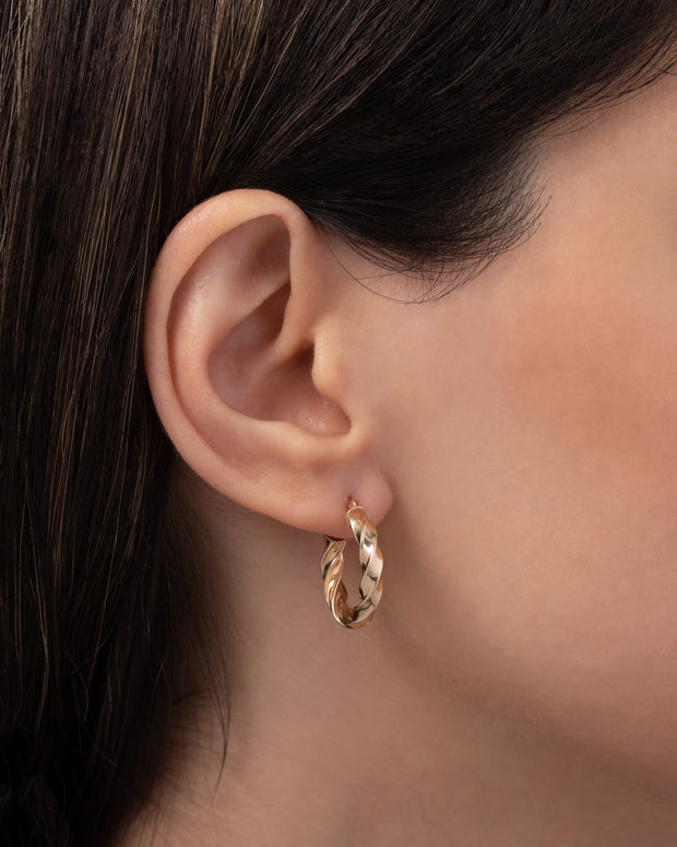 Zoe Lev 14K Gold Twisted Edge Hoops