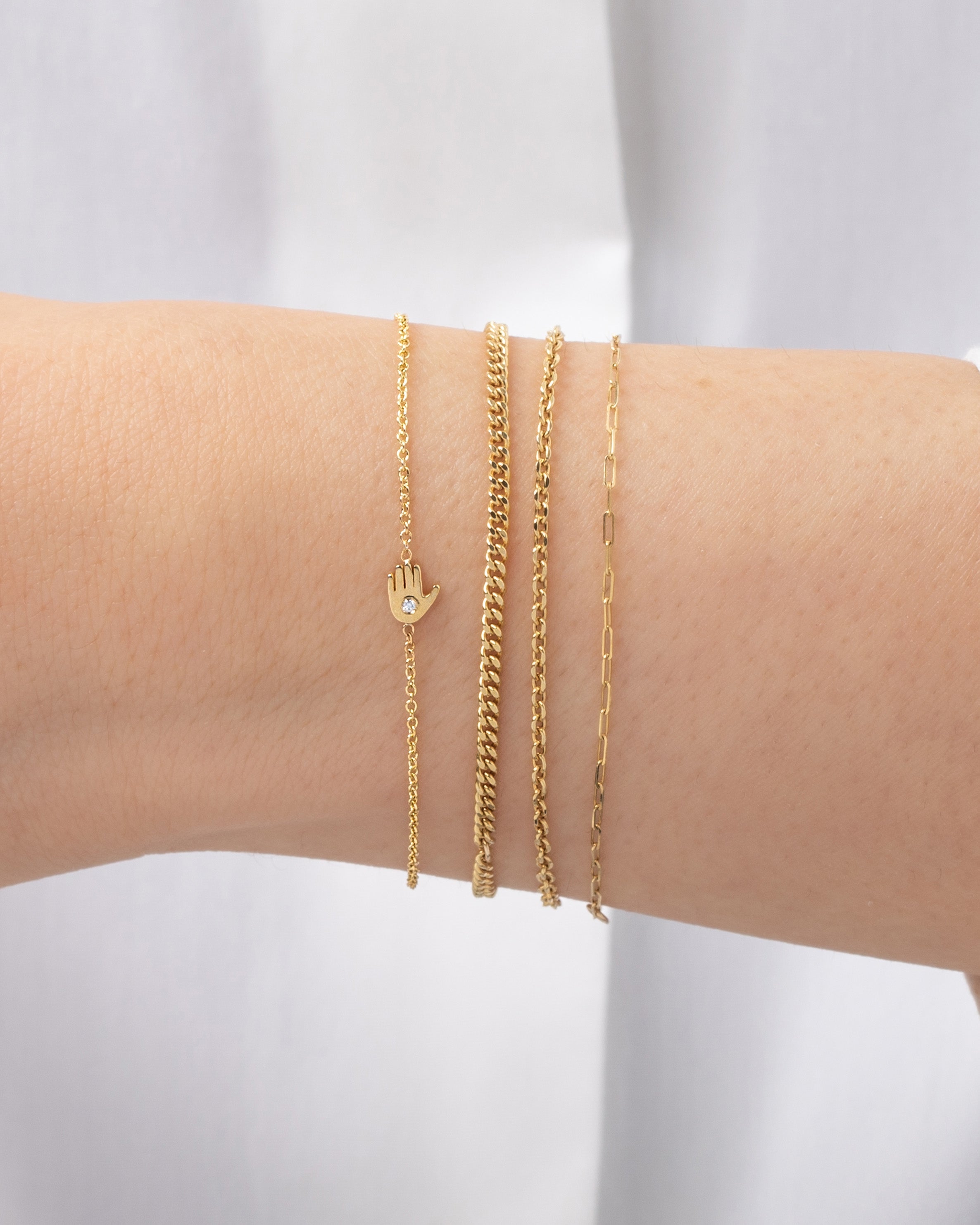 Zoe Lev 14k Gold Tiny Hamsa Bracelet With Diamond