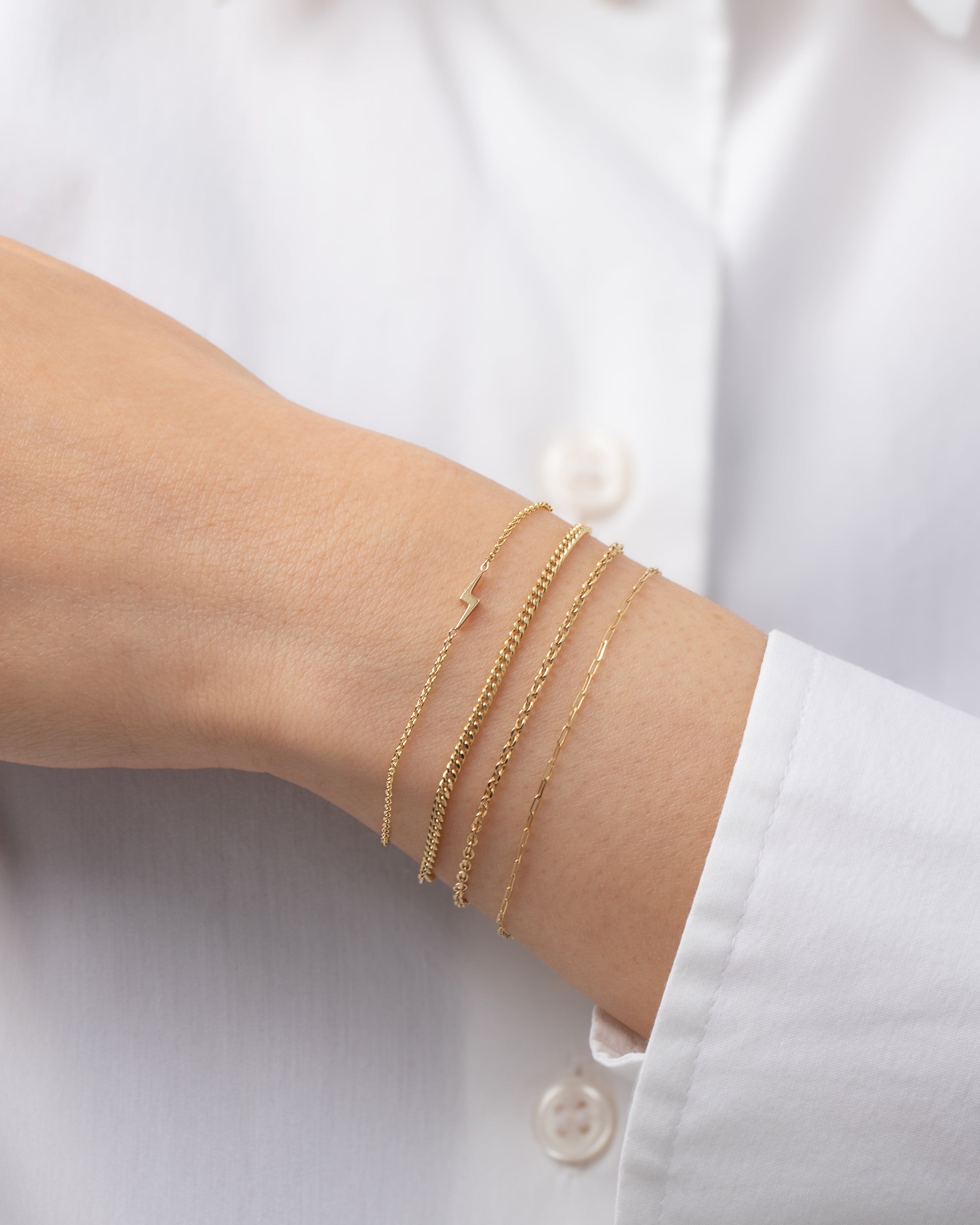 Zoe Lev 14k Gold Tiny Lightning Bolt Bracelet