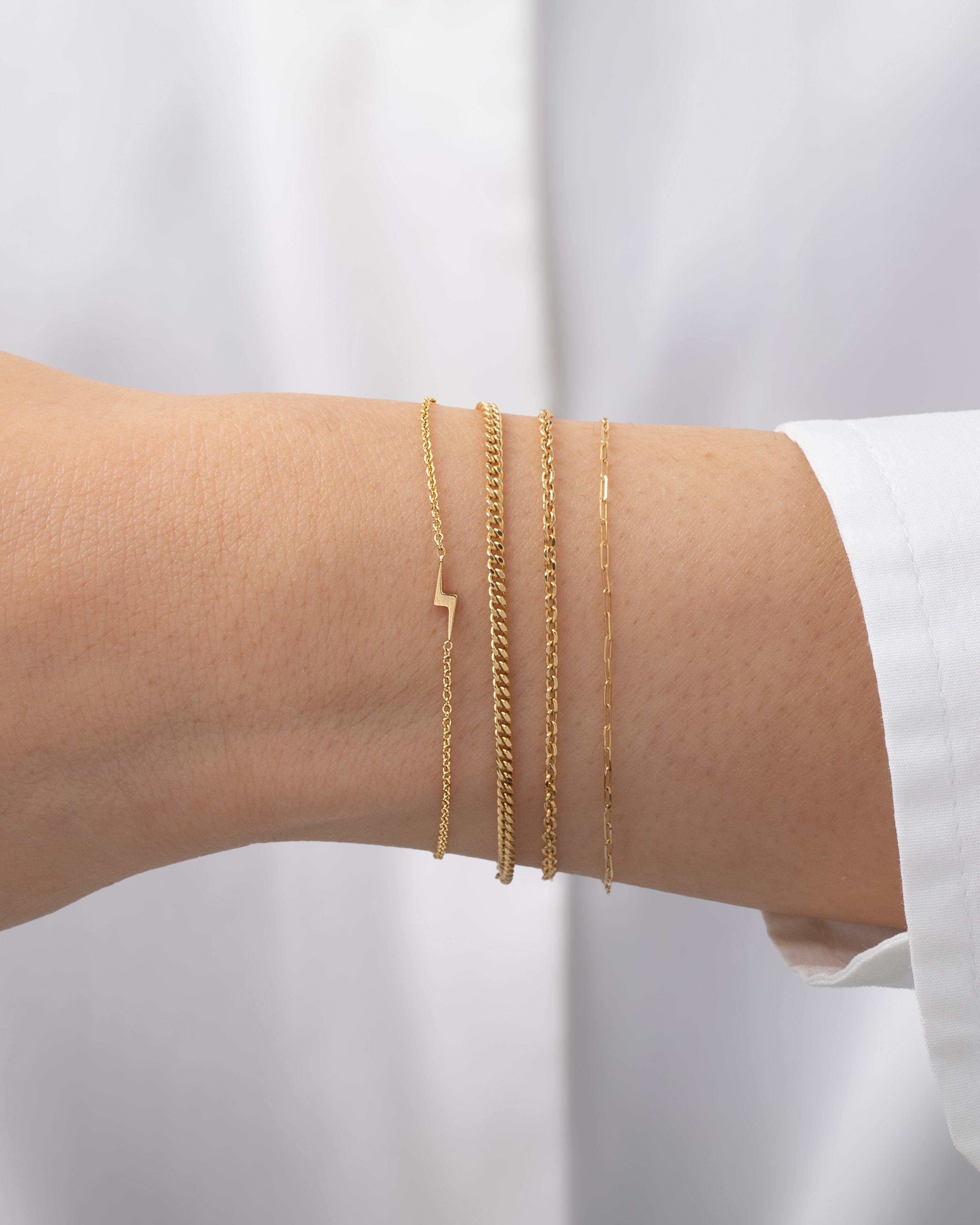 Zoe Lev 14k Gold Tiny Lightning Bolt Bracelet