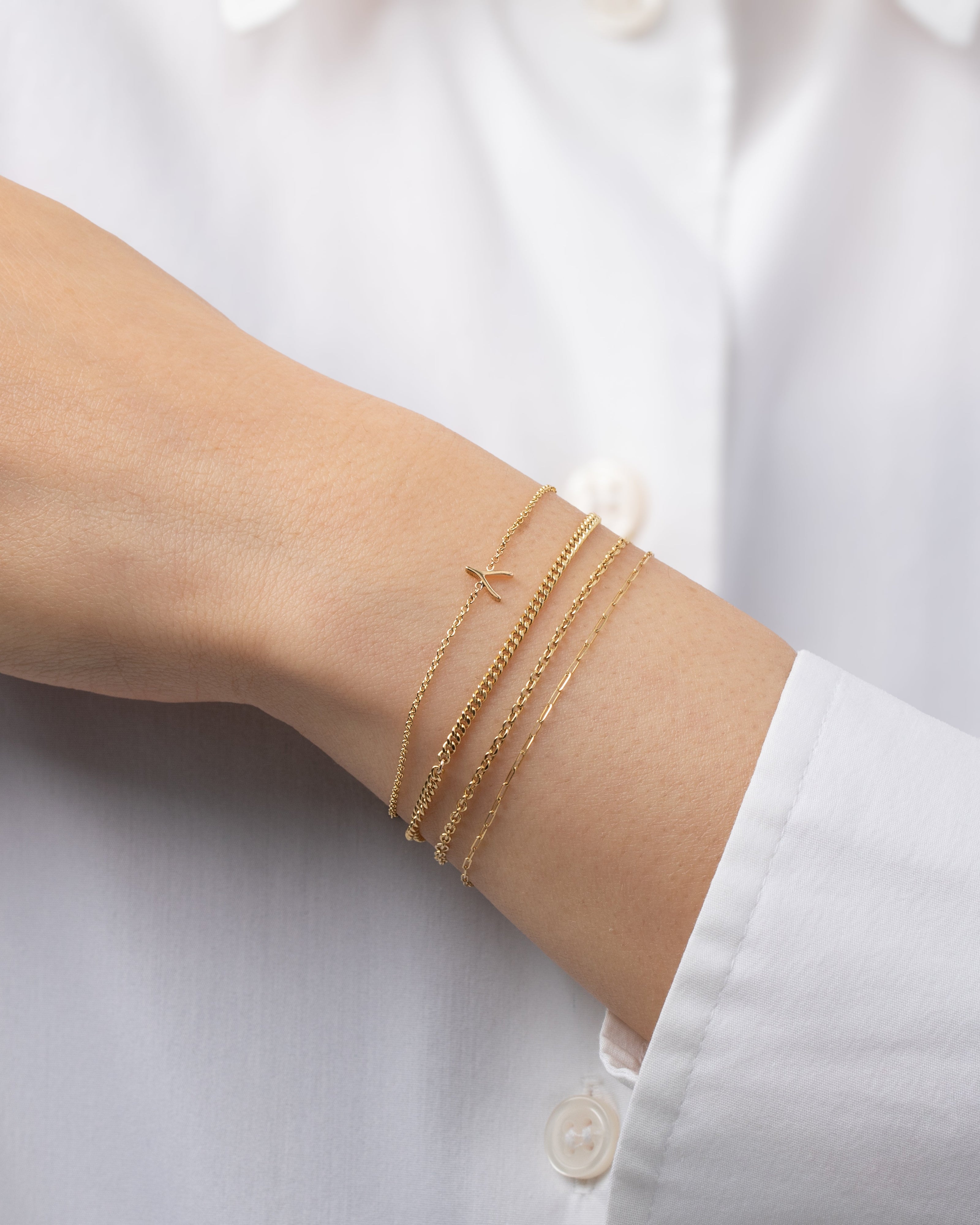 Zoe Lev 14k Gold Tiny Wishbone Bracelet