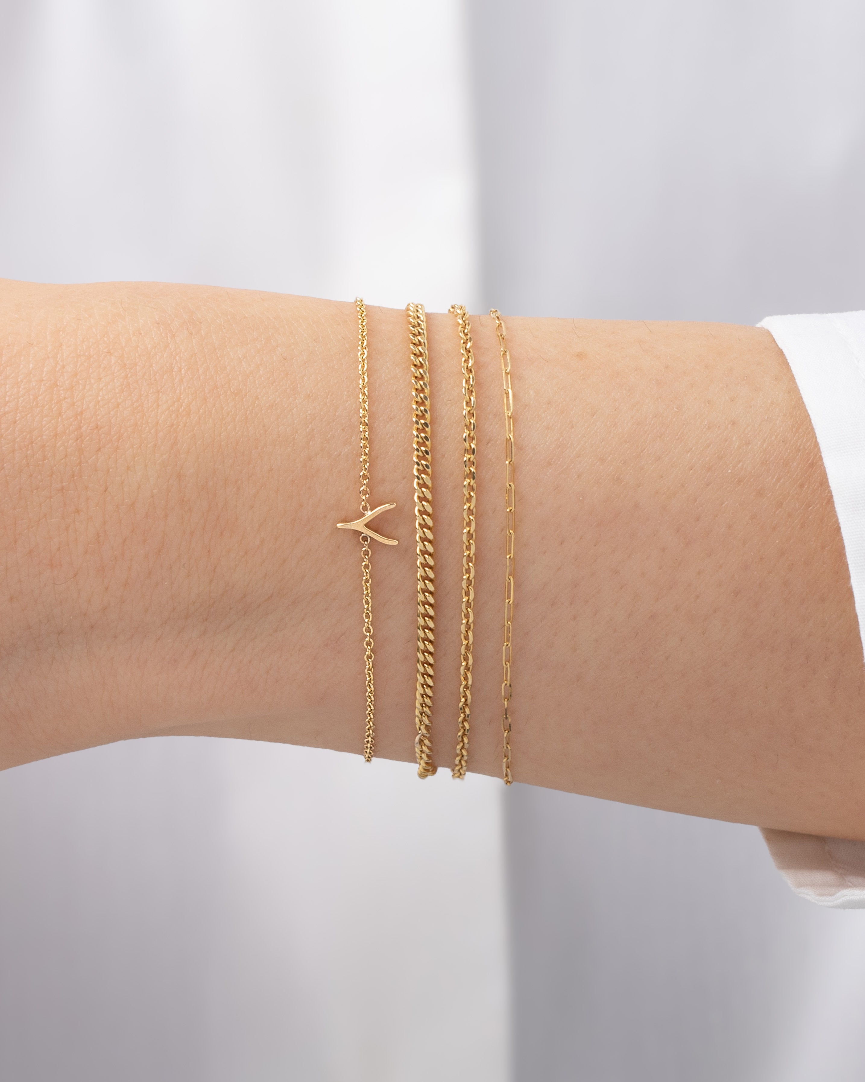 Zoe Lev 14k Gold Tiny Wishbone Bracelet