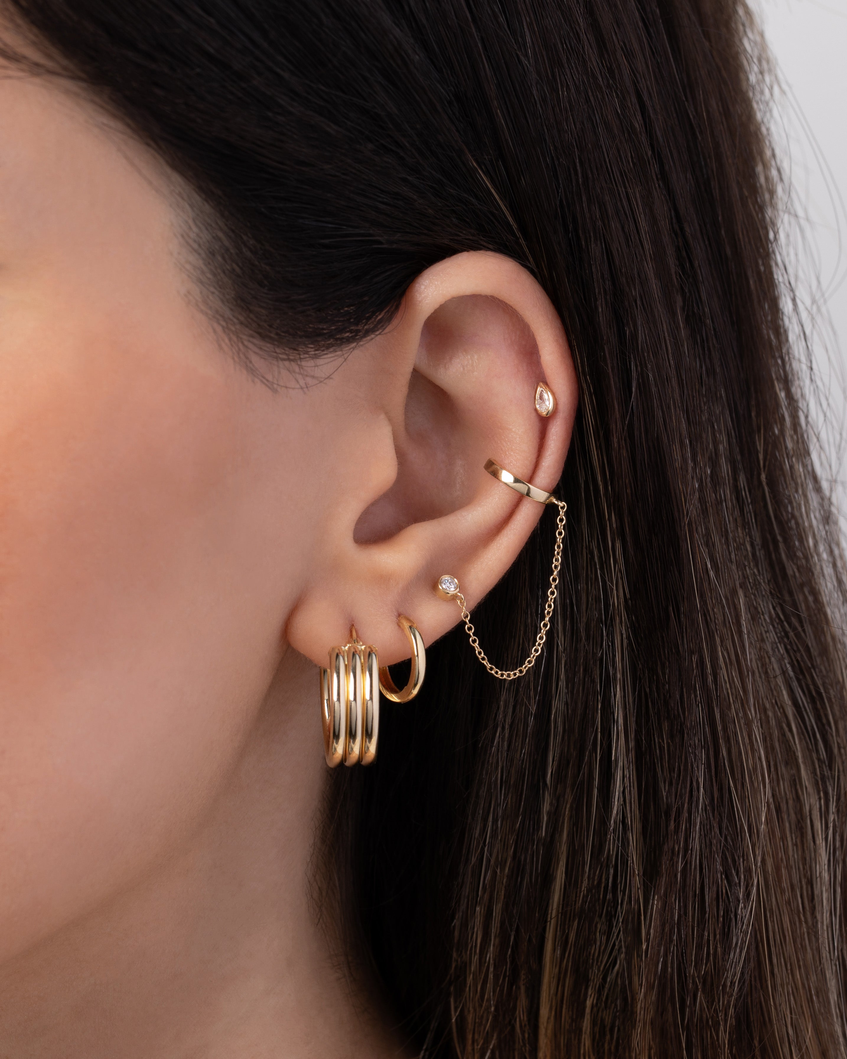 Zoe Lev 14k Gold Medium Huggie Earrings
