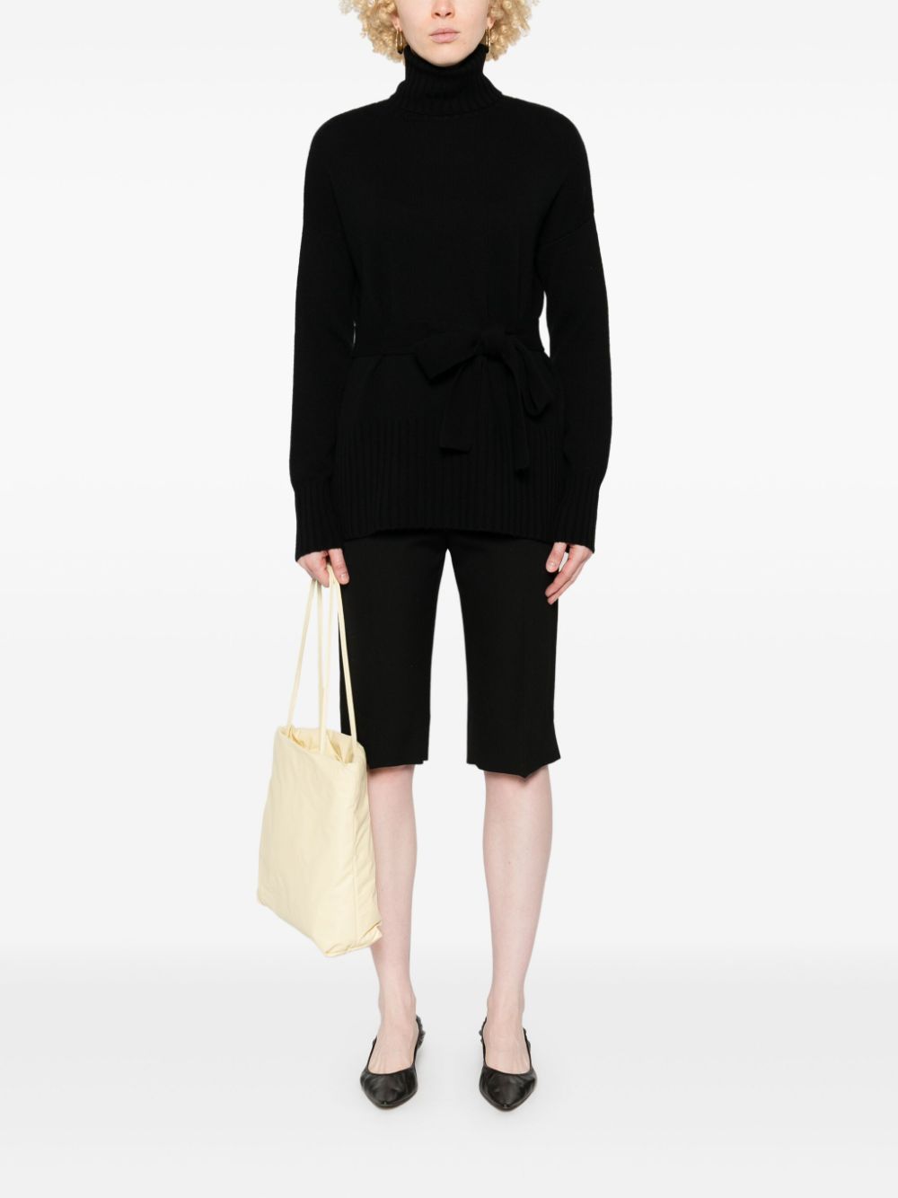 WILD CASHMERE Wool And Cashmere Blend Sweater In Black