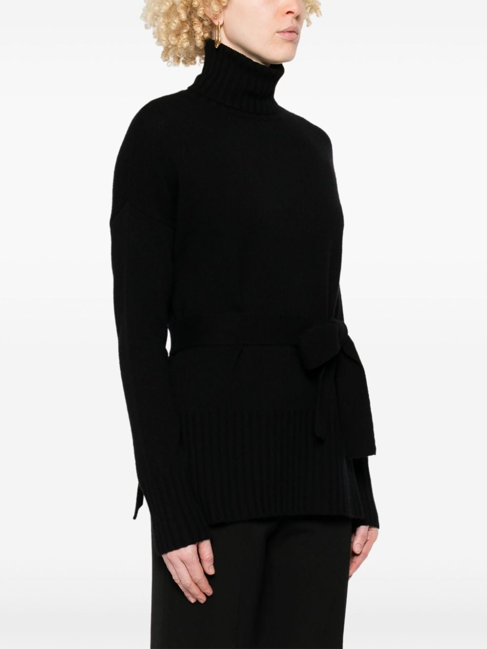 WILD CASHMERE Wool And Cashmere Blend Sweater In Black