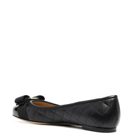 Ferragamo Varina Quilted Ballet Flats In Black