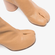 Maison Margiela Tabi Ankle Boots Leather In Brown