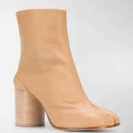 Maison Margiela Tabi Ankle Boots Leather In Brown