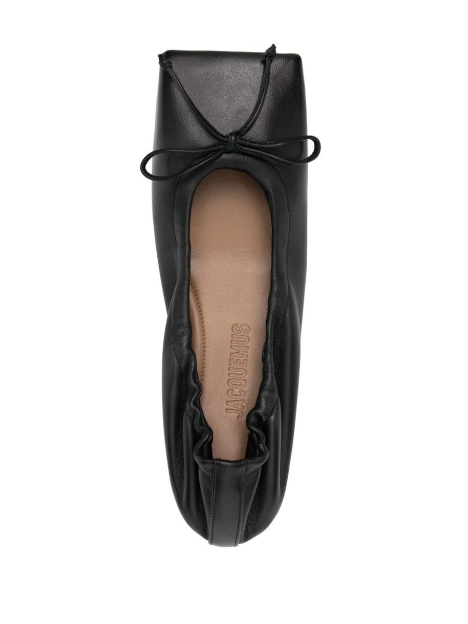 JACQUEMUS Square Toe Ballet Flats in Black