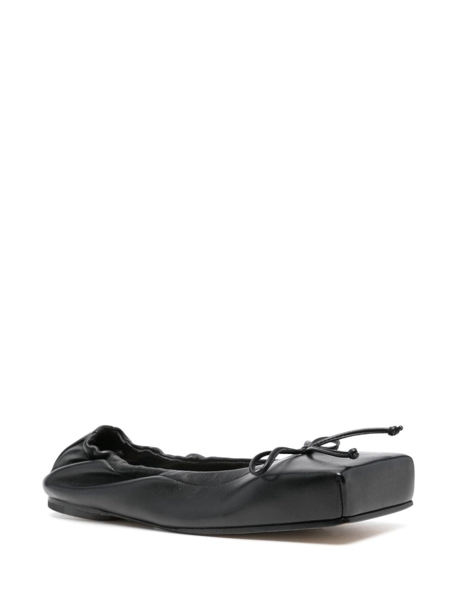 JACQUEMUS Square Toe Ballet Flats in Black