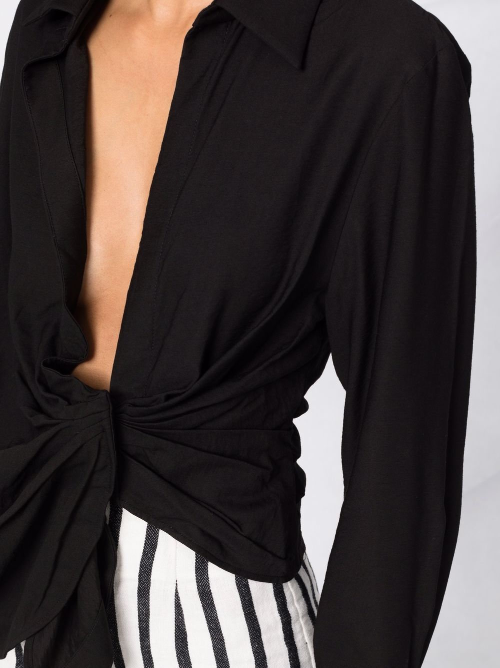 JACQUEMUS Bahia Tied Sash Shirt In Black