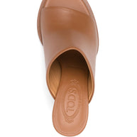 Tod's Leather Mules In Brown