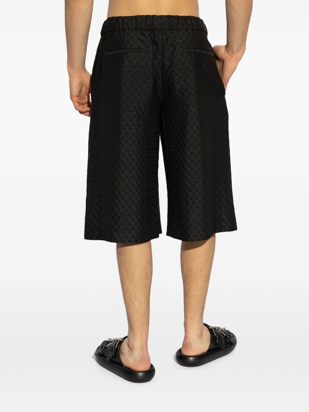 Alexander McQueen Shorts In Black