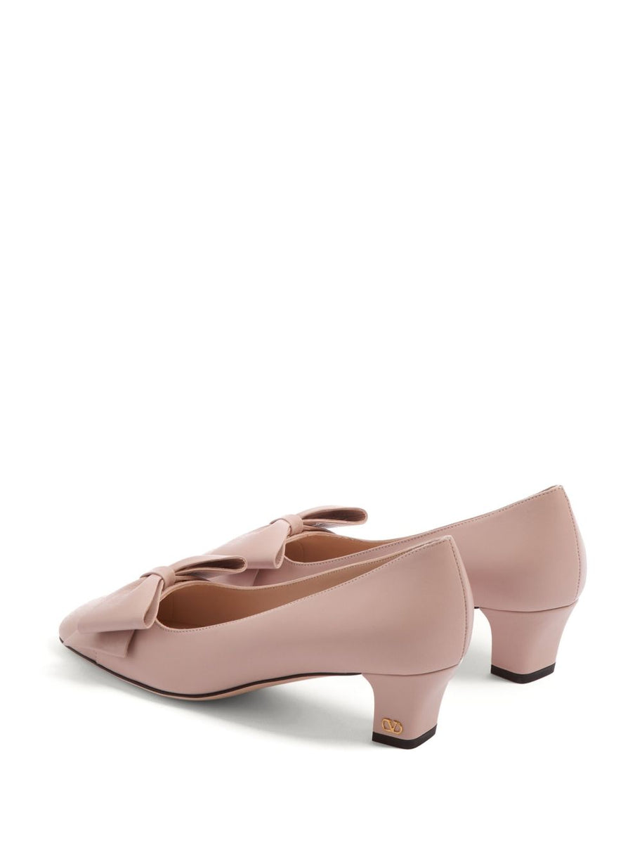 Valentino Garavani Bowow Leather Pumps - Powder