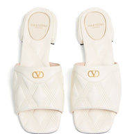 Valentino Garavani Quiltie 67 Slide Sandal In 20mm Quilted Nappa Leather