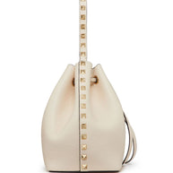 Valentino Garavani Rockstud Bucket Bag In Grainy Calfskin